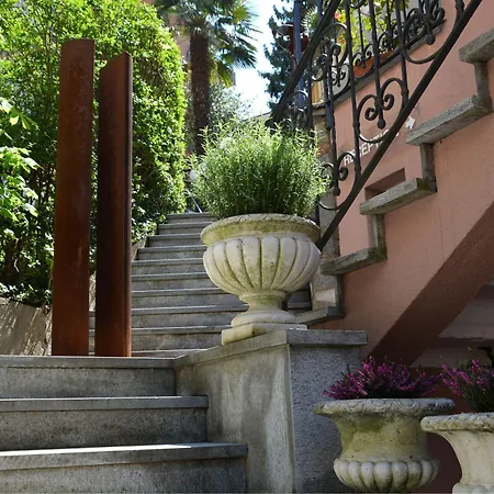 B5 Boutique (adults Only)