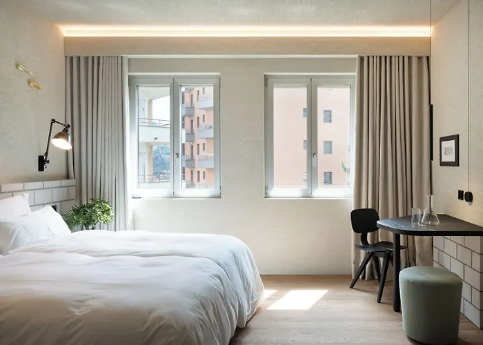 B5 Boutique (adults Only)